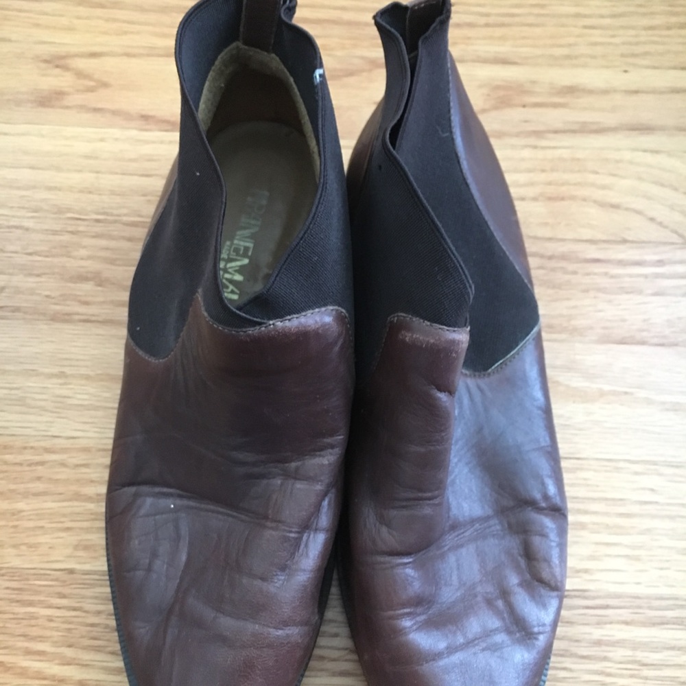 Brown vintage Chelsea boot